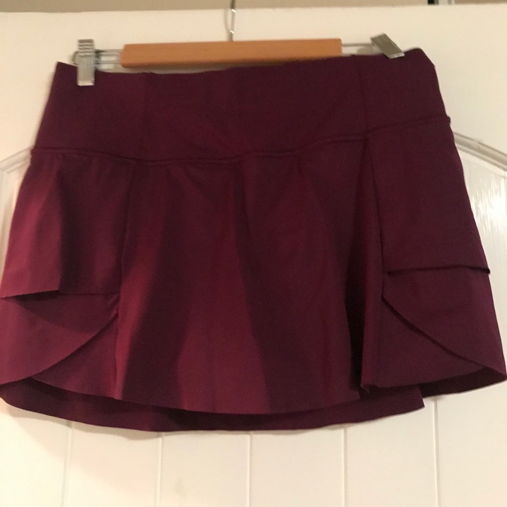 Athleta tennis skirt
